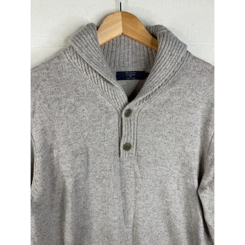 J. Crew Men's Lambs Wool Shawl Neck Sweater‎ size Large Beige